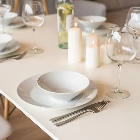 Chilliapartamenty - Designer Z Duzym Tarasem W Shellter & Kolo Kolobrzegu *