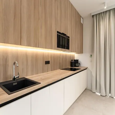 Daire Chilliapartamenty - Designer Z Duzym Tarasem W Shellter & Kolo Kolobrzegu