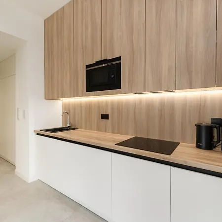 Chilliapartamenty - Designer Z Duzym Tarasem W Shellter & Kolo Kolobrzegu Daire