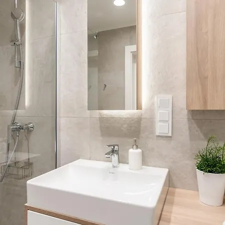 Chilliapartamenty - Designer Z Duzym Tarasem W Shellter & Kolo Kolobrzegu Daire Rogowo (Gryfice)