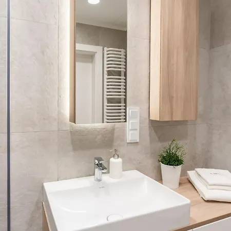 Chilliapartamenty - Designer Z Duzym Tarasem W Shellter & Kolo Kolobrzegu *