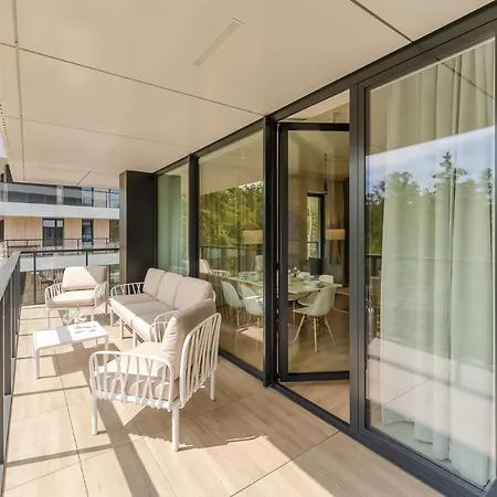 Chilliapartamenty - Designer Z Duzym Tarasem W Shellter & Kolo Kolobrzegu Apartment *